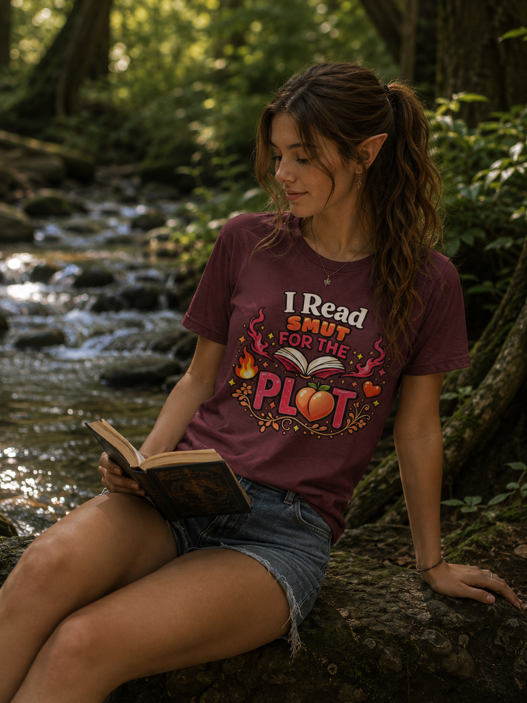 I Read Smut for the Plot T Graphic -Shirt